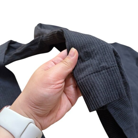 Lululemon Ebb to Street Long Sleeve Shirt Size 14 - Picture 5 of 5